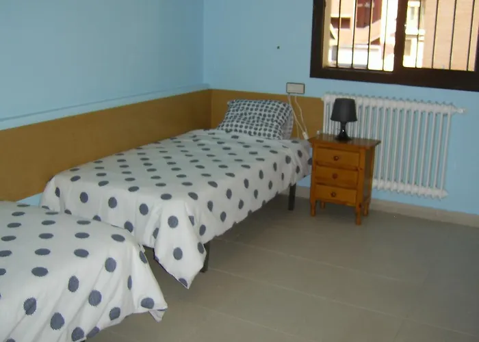 Residencia De Estudiantes Osca *